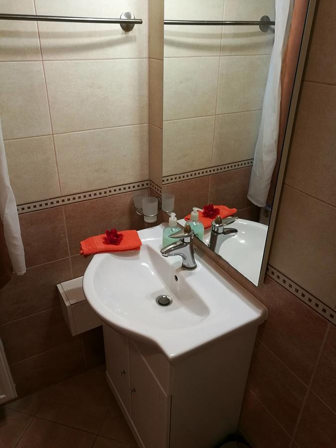 Guesthouse Kohari エゲルサローク エクステリア 写真